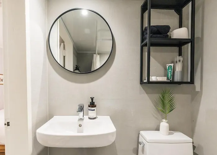 Nook Hongdae 5min From Hongik Univ Stn 2 Queen Beds Villa *