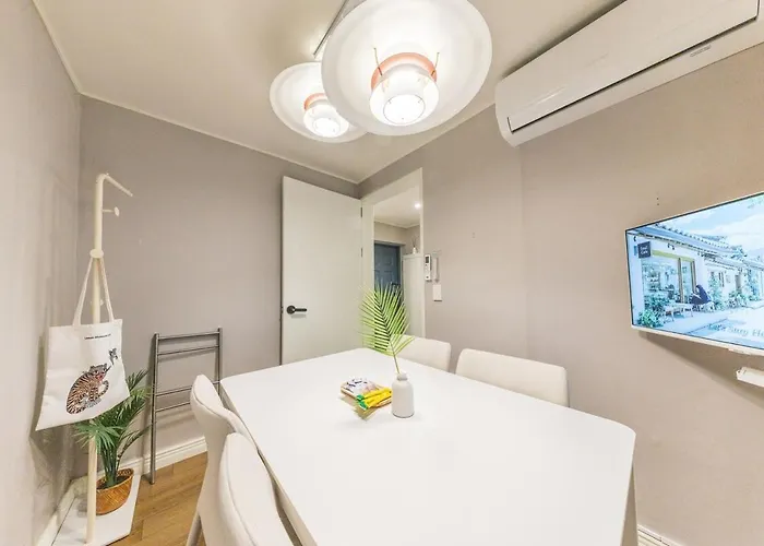 Nook Hongdae 5min From Hongik Univ Stn 2 Queen Beds * Seul